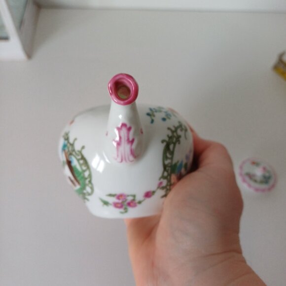 Gorgeous 1985 Franklin Mint HOCHST Fine Porcelain Mini 3.5" Teapot - Picture 5 of 12